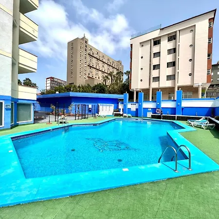 At Few Metres From The Beach, With Heated Pool And Beautiful View Apartamento *