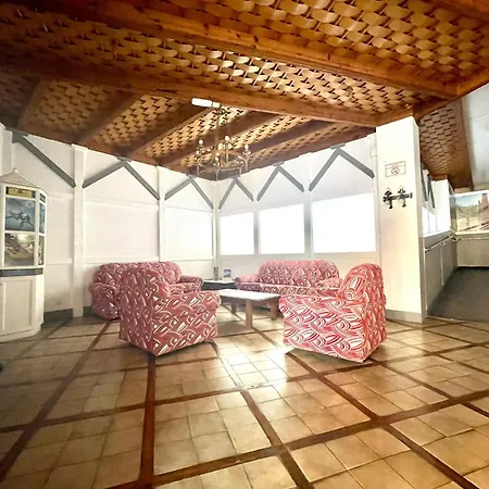 Apartamento At Few Metres From The Beach, With Heated Pool And Beautiful View Puerto de la Cruz (Tenerife)